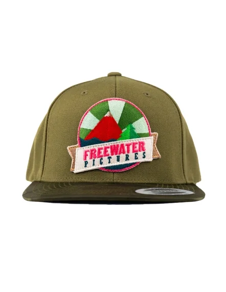 Freewater Pictures Snapback - Camo/Green Lägg i varukorgen